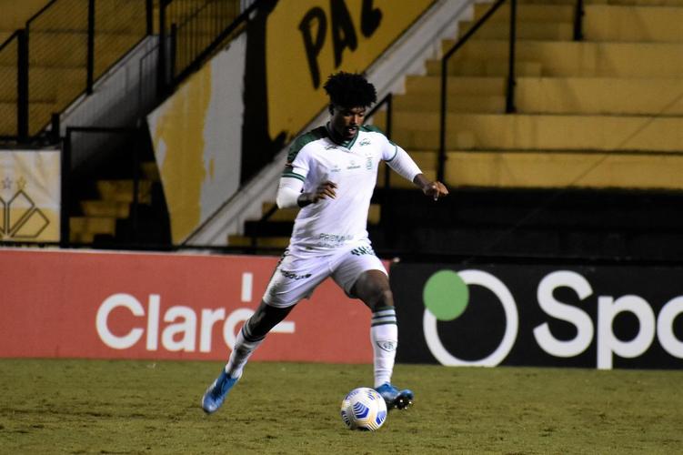 Criciúma e América duelaram pela terceira fase da Copa do Brasil no Estádio Heriberto Hülse, em Santa Catarina
