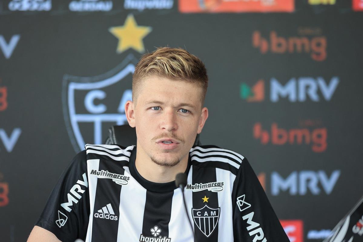 Bruno Fuchs  apresentado pelo Atltico