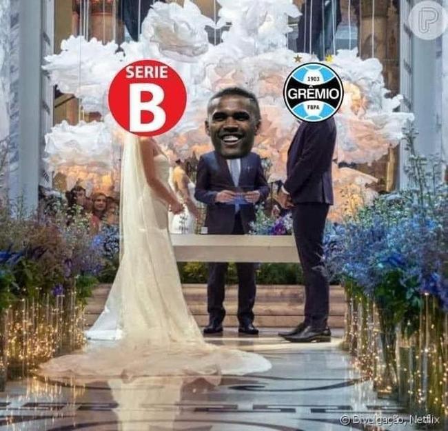 Veja os memes do rebaixamento do Grêmio à Série B