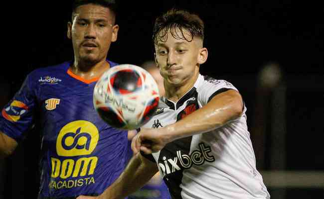 Reservas do Vasco tropearam diante do Audax Rio pelo Carioca