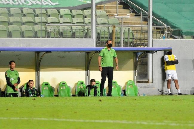 Fotos do jogo entre Amrica e Grmio, no Independncia, em Belo Horizonte, pela 32 rodada da Srie A do Brasileiro