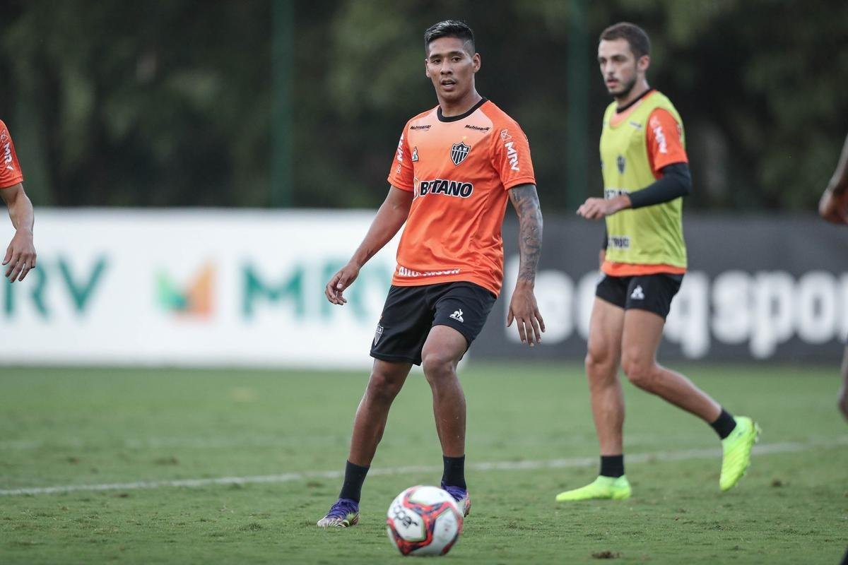 Com novo uniforme de treino, Atlético fechou nesta sexta-feira sua preparação para enfrentar o Athletic, às 19h deste sábado, no Independência, pela 11ª rodada do Campeonato Mineiro