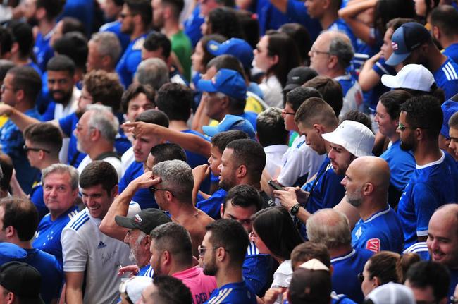 Cruzeiro x Athletic: veja fotos do jogo no Independncia