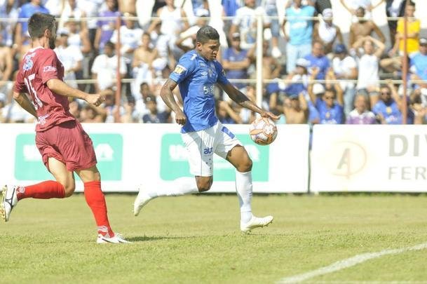 Cruzeiro abriu 2 a 1 no primeiro tempo, com gols de Raniel e Robinho; Alemo descontou para o Guarani