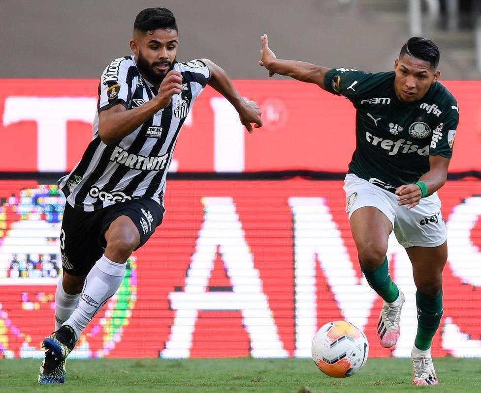 Fotos da deciso da Copa Libertadores 2020 entre Palmeiras e Santos, no Maracan, no Rio de Janeiro (AFP / Mauro Pimentel / Ricardo Moraes / Silvia Izquierdo)