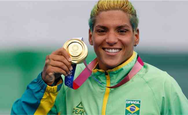 A baiana Ana Marcela Cunha conquistou a to esperada medalha de ouro para o Brasil na maratona aqutica de 10km nos Jogos Olmpicos de Tquio
