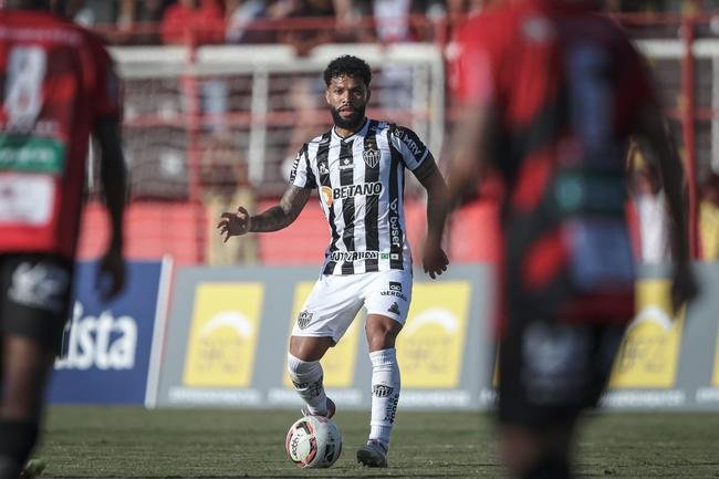 Fotos do jogo entre Pouso Alegre e Atltico, pelo Mineiro