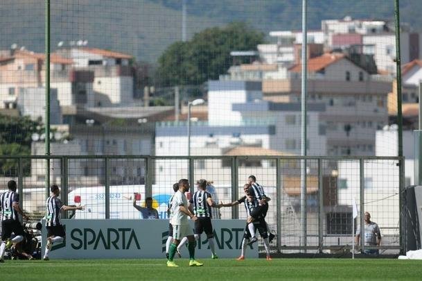 Amrica foi derrotado em casa pelo Figueirense