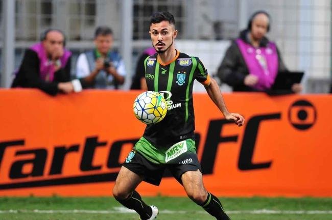 Imagens do jogo entre Amrica e Fluminense no Independncia