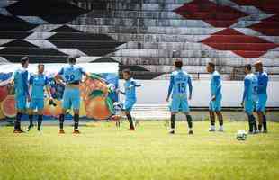 Fotos do ltimo treinamento do Cruzeiro no Estdio do Arruda, no Recife, antes de jogo contra o Sport