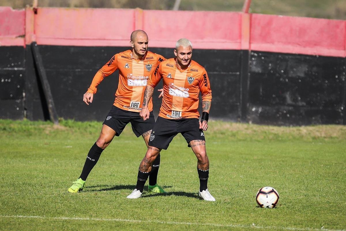 Nesta quarta-feira, Atltico treinou no centro de treinamento do Newell's Old Boys, em Rosrio, visando  partida de ida da semifinal da Copa Sul-Americana, diante do Coln. O duelo ser nesta quinta-feira, s 21h30, em Santa F, na Argentina.