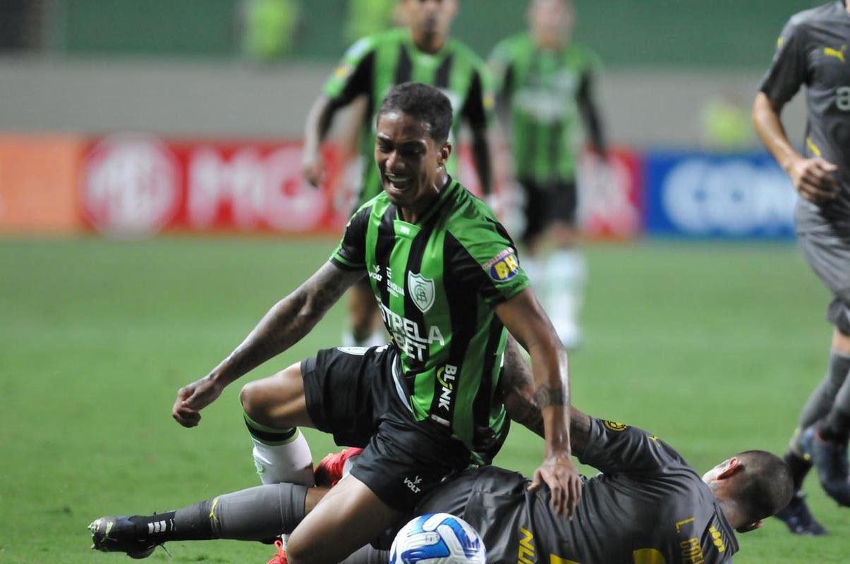 Fotos de Amrica x Pearol pela Sul-Americana, no Independncia