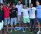 Neymar faz festa do filho em Barcelona e comemora com ex-companheiros 