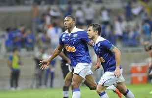 Imagens da goleada do Cruzeiro sobre o Botafogo