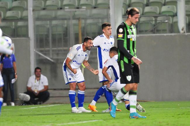 Fotos do clssico entre Amrica-MG e Cruzeiro