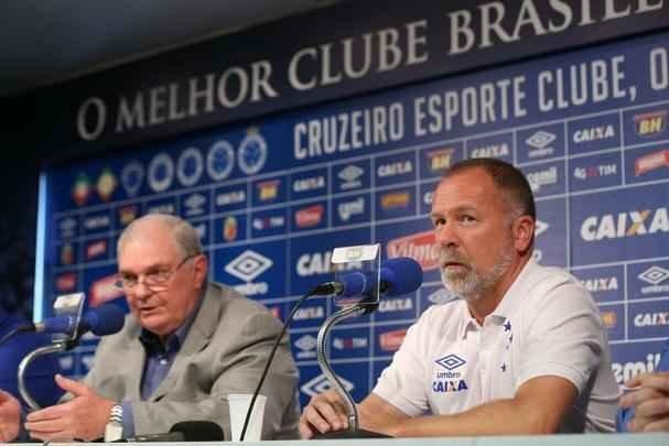 Mano Menezes celebrou retorno ao Cruzeiro e traou planos para reao do clube no Brasileiro