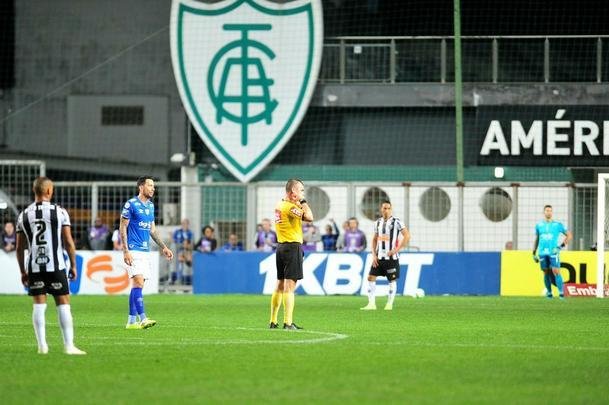 Atltico e Cruzeiro se enfrentaram em jogo do Brasileiro
