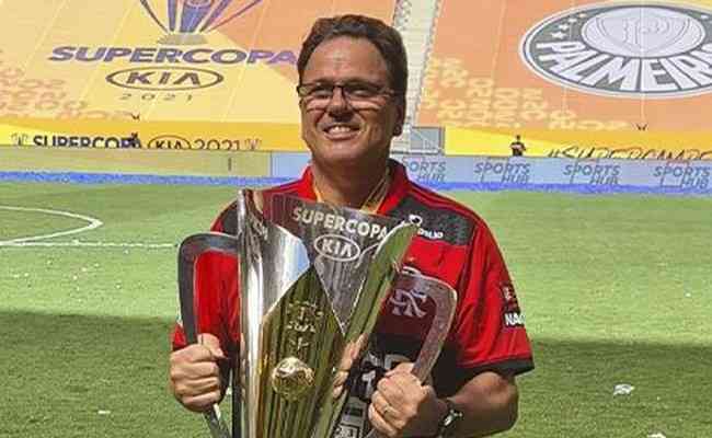 Rodrigo Dunshee, vice-presidente de futebol do Flamengo, retrucou fala do presidente do Atlético