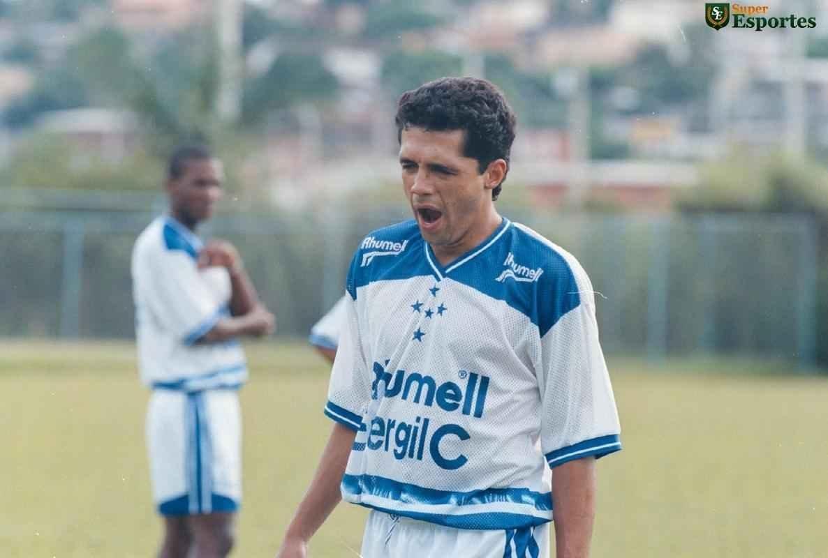 Toca I em 1997: volante Fabinho, um dos dolos do Cruzeiro na conquista da Copa Libertadores naquele ano