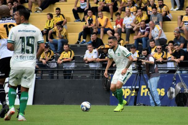 Criciúma e América se enfrentaram no Heriberto Hülse, pela terceira rodada da Série B
