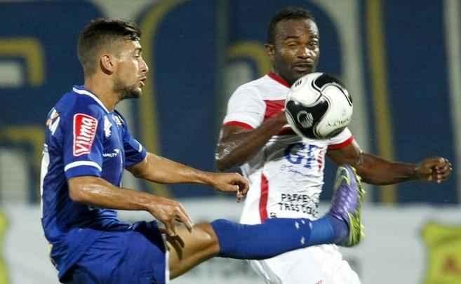Veja imagens da partida entre Tricordiano e Cruzeiro, na Arena do Jacar