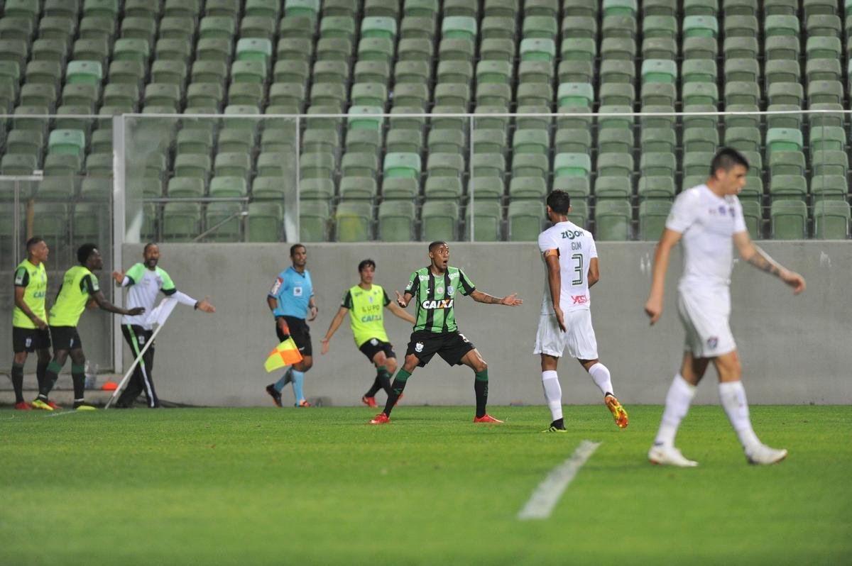 Amrica e Fluminense se enfrentam em duelo vlido pela 19 rodada do Campeonato Brasileiro