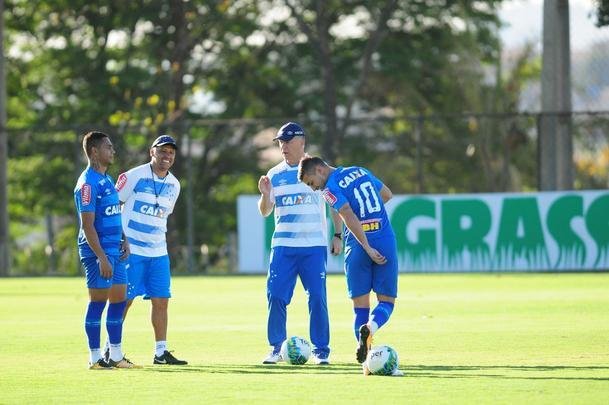 Fotos do ltimo treino do Cruzeiro antes do jogo contra o Grmio pela Primeira Liga (Gladyston Rodrigues/EM D.A Press)