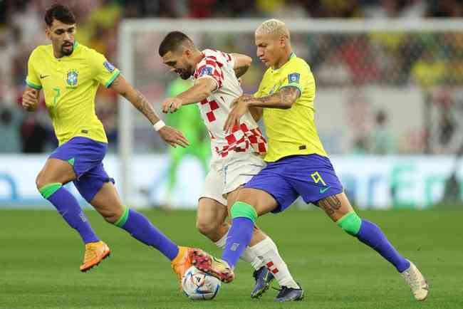 Brasil perde para Croácia e está fora da Copa do Mundo do Catar