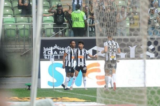 Atltico bateu o Santos na estreia de Vagner Mancini em Belo Horizonte