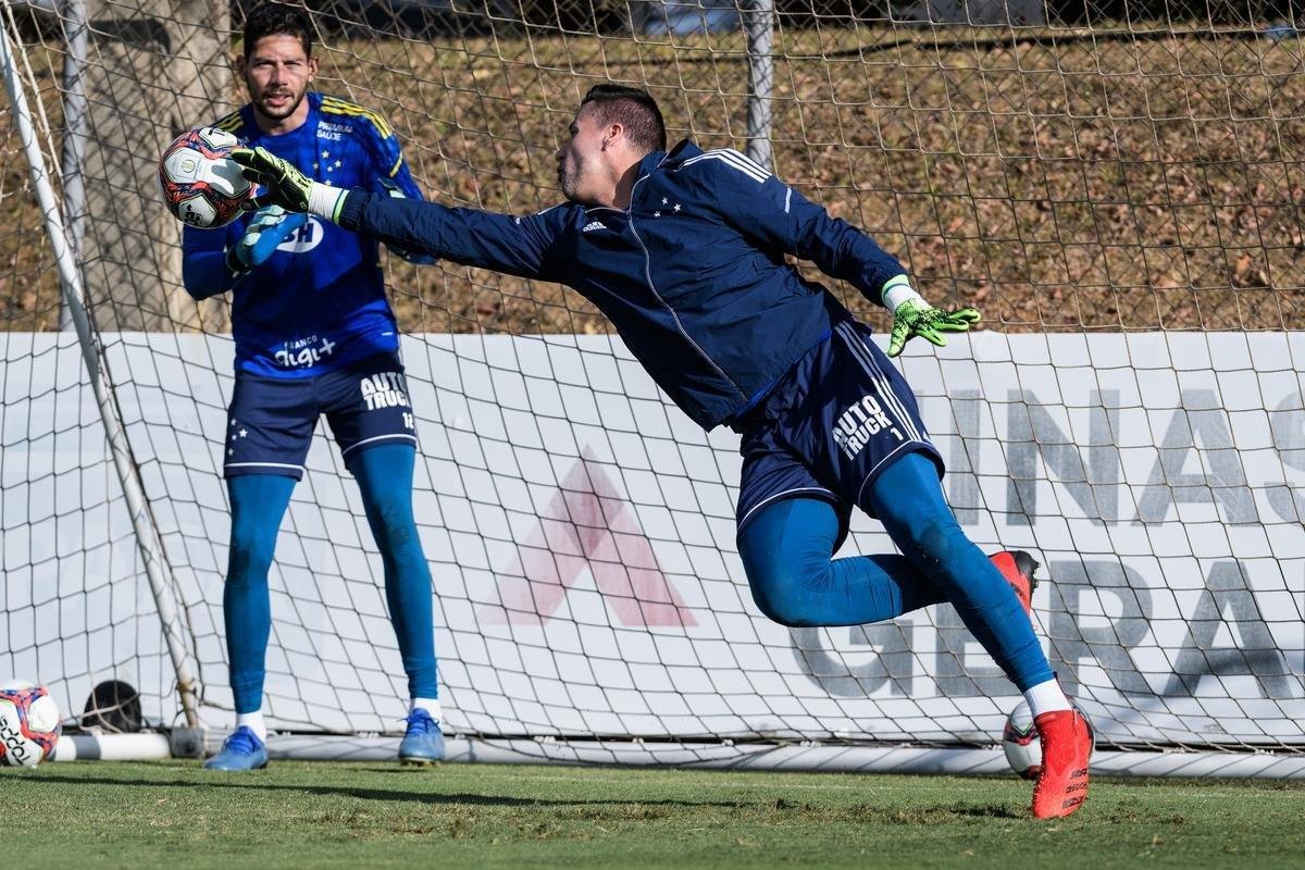 Fotos do treino do Cruzeiro desta tera-feira (10/08), na Toca II