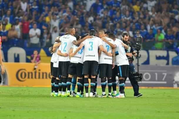 Imagens de Cruzeiro x Grmio, no Mineiro, pelas semifinais da Copa do Brasil
