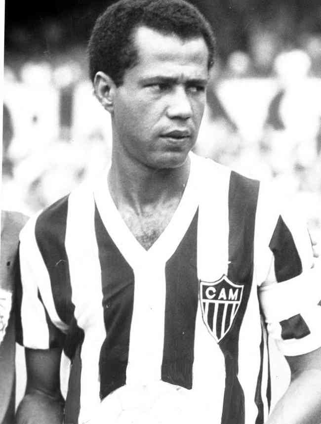 Luisinho - O zagueiro disputou a Copa de 1982 como representante do Atl