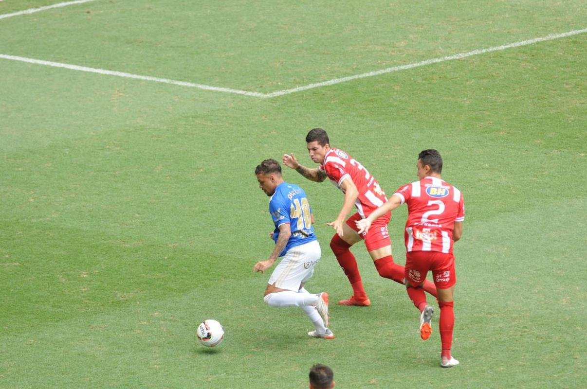 Jogo no Horto na manh deste domingo, vlido pelo Mineiro, foi bastante disputado 