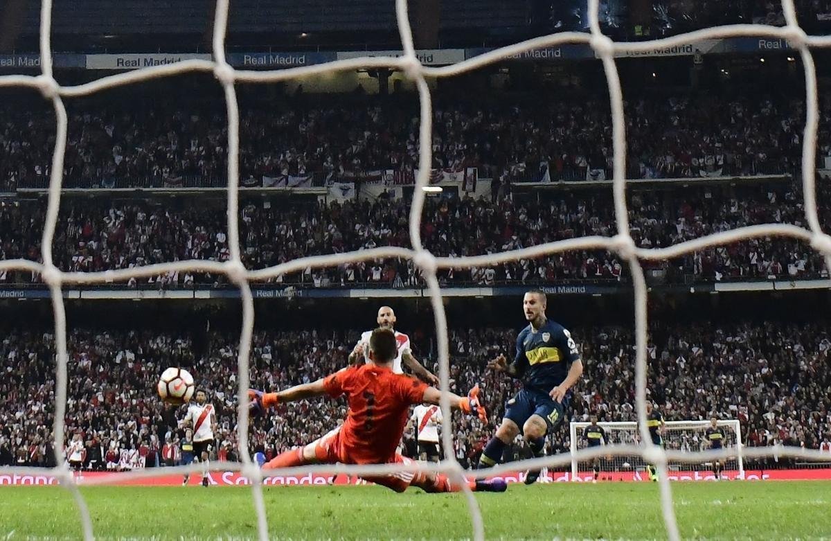Benedetto marcou o gol do Boca Juniors sobre o River Plate na final da Libertadores, em Madri