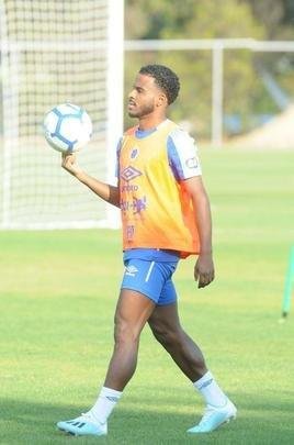 Galeria de fotos do treino do Cruzeiro nesta sexta-feira (6/9), na Toca da Raposa II