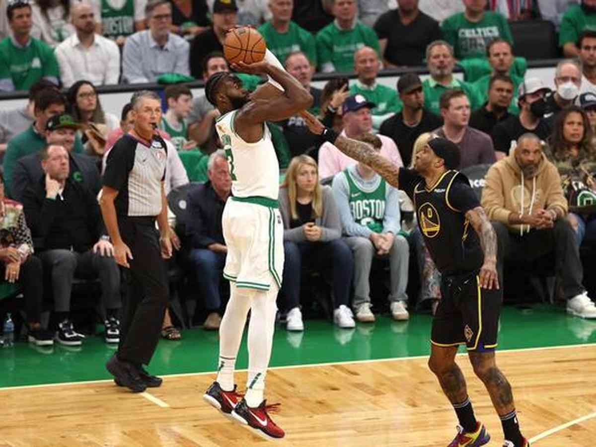 Warriors vence Celtics fora de casa e se sagra campeão da NBA -  Superesportes