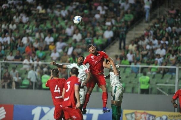 Amrica enfrentou o Vila Nova nesta tera-feira, no Independncia