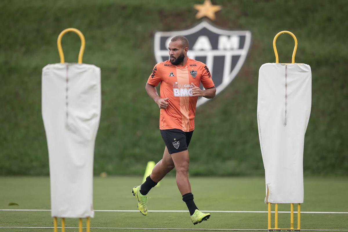Zé Welison - Foi o último dos jogadores afastados por Sampaoli a deixar o Atlético. O jogador foi emprestado ao Botafogo para a sequência do Campeonato Brasileiro. No time carioca, ele fez quatro partidas.