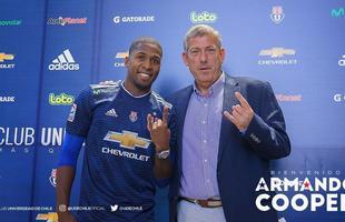 Armando Cooper: atacante se transferiu do Toronto para a Universidad de Chile