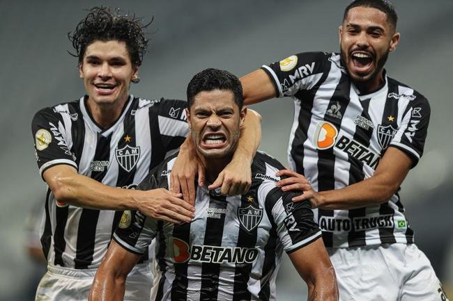 12 rodada - Atltico venceu o Corinthians por 2 a 1, na Neo Qumica Arena, com gols de Hulk 