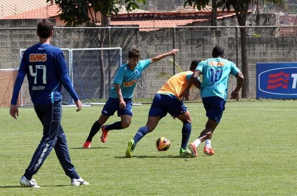 Imagens do racho desta tera-feira na Toca