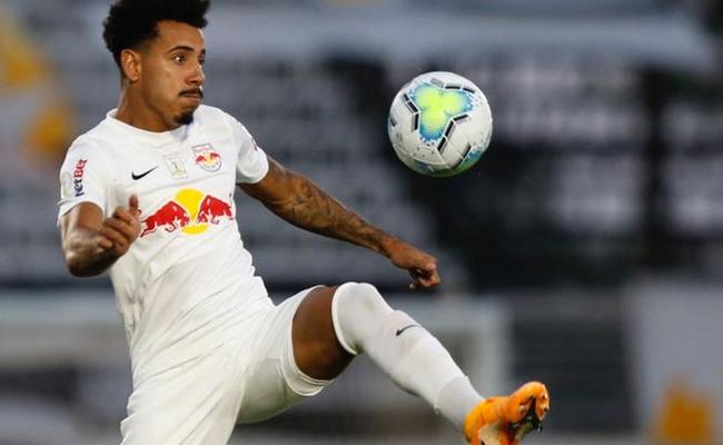 Lucas Evangelista assinou contrato com o Braga até 2026