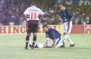 O So Paulo foi  final da Copa do Brasil apenas uma vez, em 2000, e perdeu o ttulo para o Cruzeiro.
