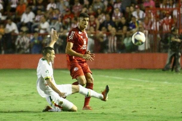 Com casa cheia, Timbu fez a antepenúltima rodada da primeira fase da Série C dentro dos Aflitos