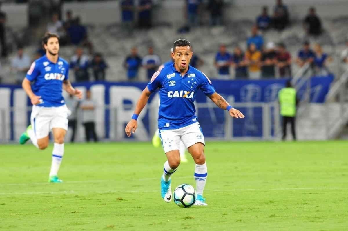 Imagens de Cruzeiro x So Paulo, pela quarta fase da Copa do Brasil, no Mineiro