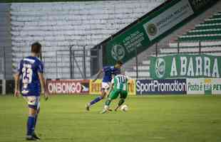 Fotos do jogo entre Juventude e Cruzeiro, em Caxias do Sul, pela Srie B
