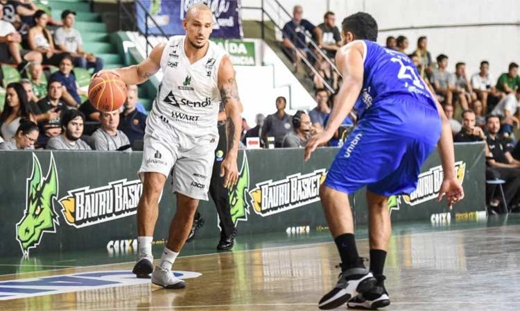 <i>(Foto: Vitor Lira/Bauru Basket)</i> <i>(Foto: Vitor Lira/Bauru Basket)</i>