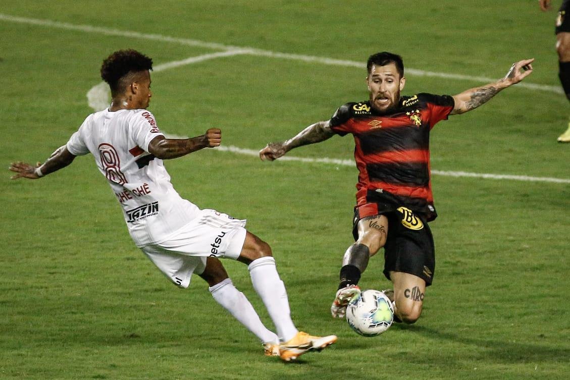 Na Ilha do Retiro, Sport e São Paulo se enfrentaram em jogo válido pela quinta rodada da Série A de 2020. E logo no início do jogo, Pablo fez 1 a 0 para o Tricolor Paulista.
