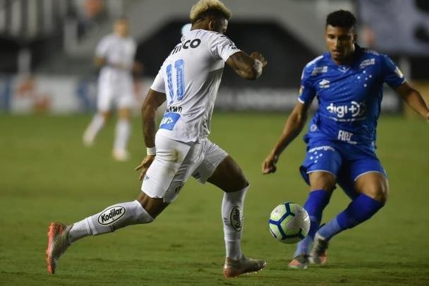 Santos e Cruzeiro se enfrentaram na Vila Belmiro, pela 34 rodada da Srie A