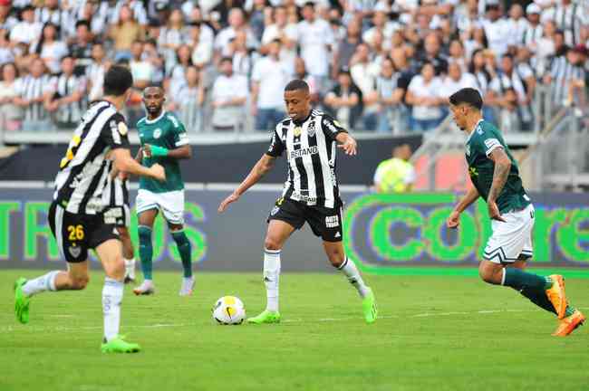 Fotos do jogo entre Atlético e Goiás, no Mineirão, em Belo Horizonte, pela 23ª rodada da Série A do Brasileiro